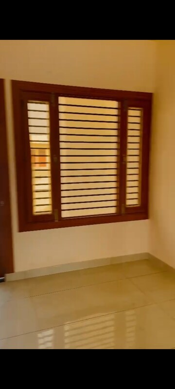 Room in 3 BHK Independent House at Amehra Adipur – for Sale