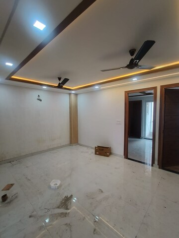 Room in 3 BHK Builder Floor at Gms Road – for Sale