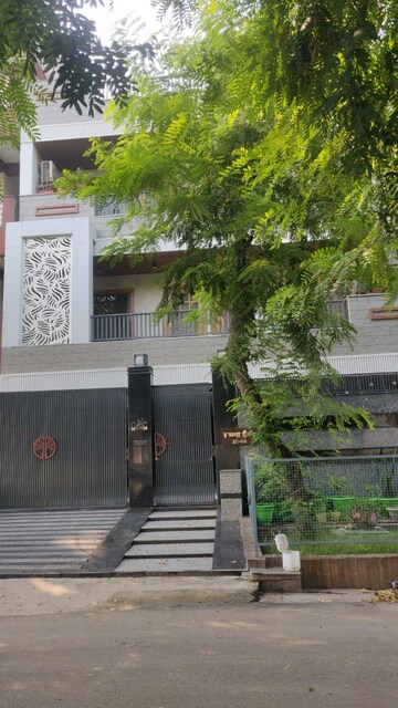 Balcony in 6+ BHK Independent House at Sector 116 – for Sale