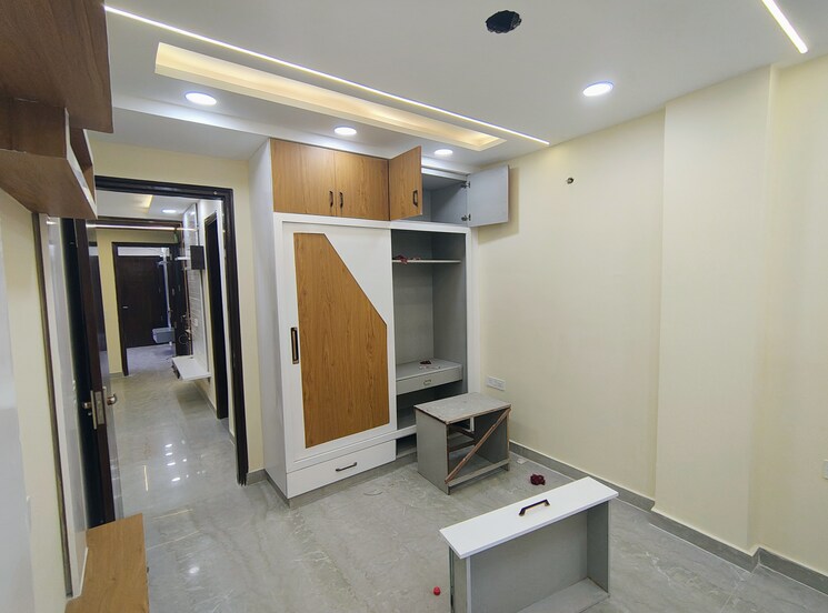 Room, rohini sector 16 2 Bedroom 750 Sq.Ft. Builder Floor In Rohini Sector 16 Delhi 7642657