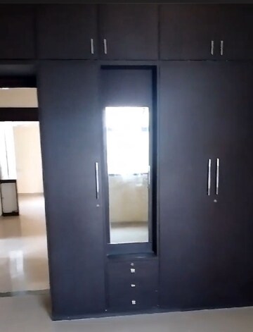 Room in 3 BHK Apartment at Surat Dumas Road – for Rent