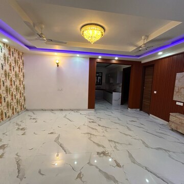 Bedroom in 3 BHK Builder Floor at Chattarpur – for Sale
