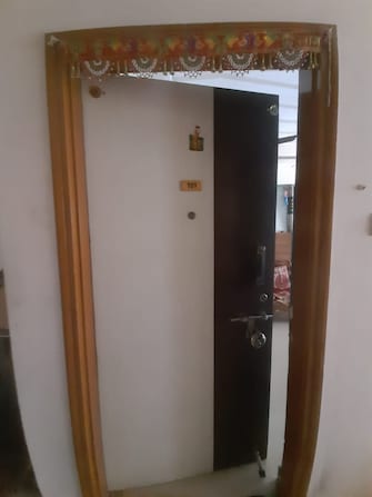 2 BHK Apartment For Resale in Shree Vaishnavi Heights Kalyan West Thane  7642811