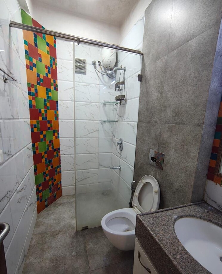Bathroom, nahar-amrit-shakti-yvonne 2 Bedroom 1183 Sq.Ft. Apartment In Chandivali Mumbai 7642824