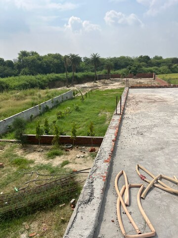  Plot For Sale in Bhopani Village
