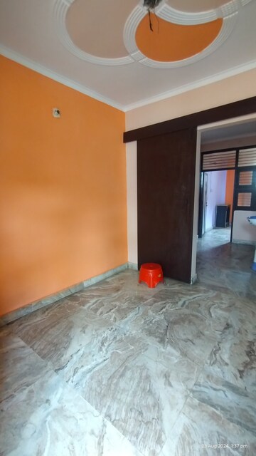 Furnished Amenities in 2 BHK Builder Floor at Uttam Nagar – for Sale