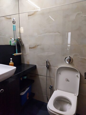 3 BHK Apartment For Rent in Bandra West Mumbai  7642942