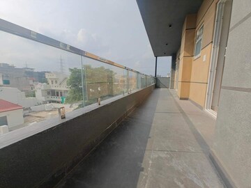 Balcony in 3.5 BHK Builder Floor at Sainik Colony – for Sale