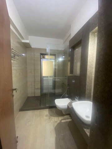 Bathroom in 4 BHK Apartment at Greeshma Residency II, Eastern Express Highway – for Sale