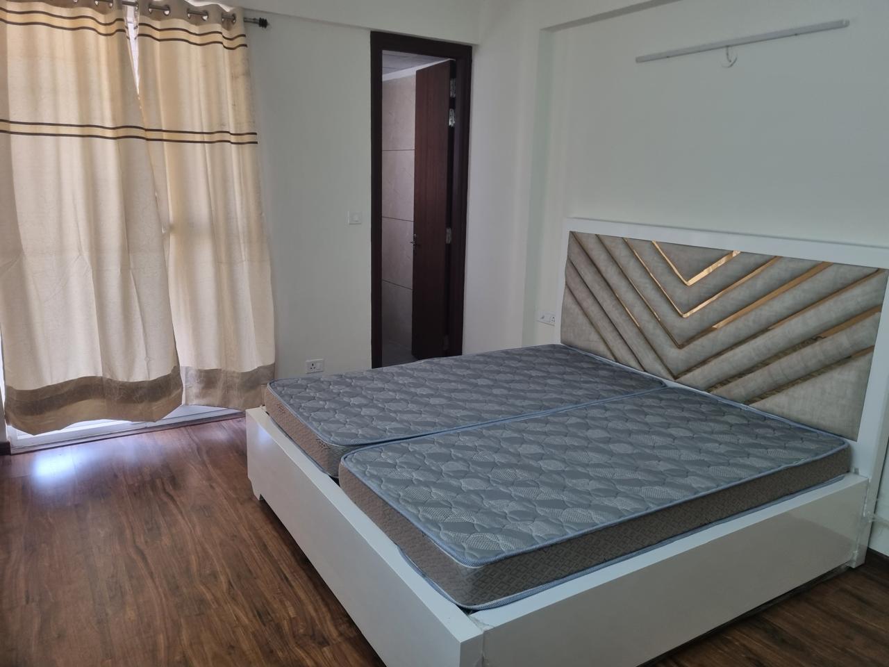 Rental 3 Bedroom 1530 Sq.Ft. Apartment in Maya Garden City, Lohgarh