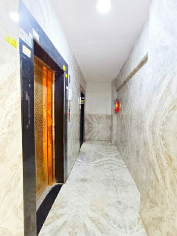 Lift in 1 BHK Apartment at Shree Shakun Greens, Virar West – for Sale
