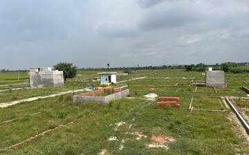 Plot For Sale in Bhopani Village