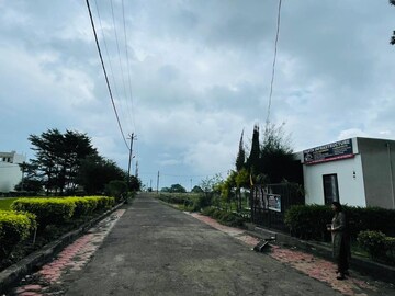  Plot For Sale in Super Corridor