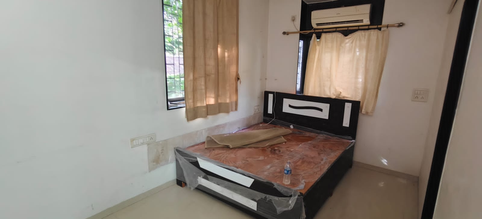 1.5 BHK Apartment For Rent in Matunga Road Mumbai  7643741