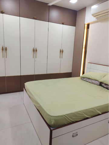 Bedroom in 2 BHK Apartment at Jasmine Tower, Vasant Vihar – for Sale