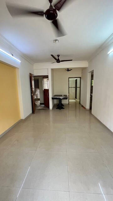 Room in 3 BHK Apartment at L And T Seawoods Residences, Seawoods – for Sale