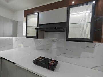 Furnished Amenities in 3 BHK Builder Floor at Sector 40 – for Sale