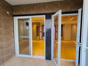 रेसिडेंशियल बिल्डर फ्लोर वर्ग फुट फॉर रेंट इन सेक्टर 19, द्वारका दिल्ली  7644042