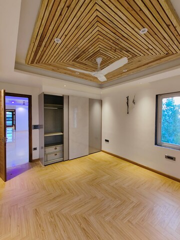 रेसिडेंशियल बिल्डर फ्लोर वर्ग फुट फॉर रेंट इन सेक्टर 19, द्वारका दिल्ली  7644042