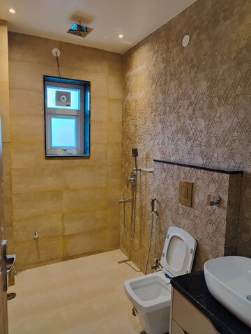 रेसिडेंशियल बिल्डर फ्लोर वर्ग फुट फॉर रेंट इन सेक्टर 19, द्वारका दिल्ली  7644042