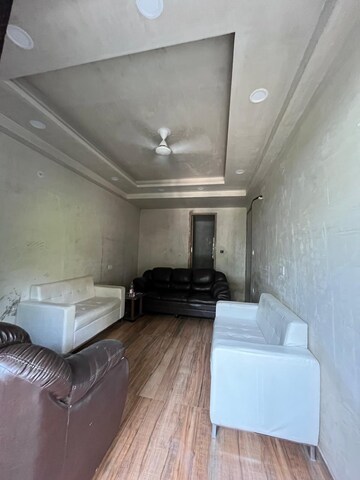 Kitchen in 3 BHK Builder Floor at Palm Residency Chhatarpur, Chattarpur – for Sale