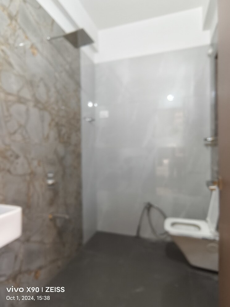 Bathroom, kalyan-mangeshi-dazzle-ii 2 Bedroom 950 Sq.Ft. Apartment In Thakurli Thane 7644163