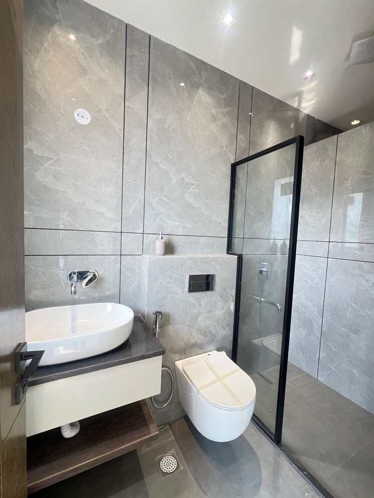 Bathroom, sector 49 4 Bedroom 270 Sq.Yd. Builder Floor In Sector 49 Gurgaon 7644529