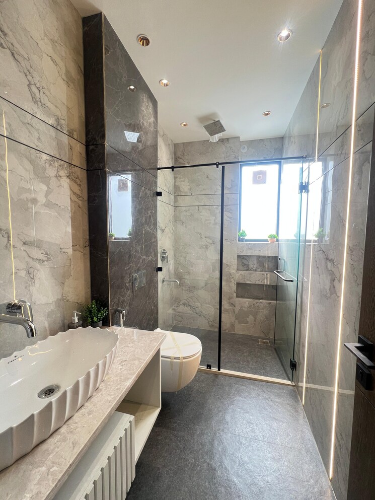 Bathroom, sector 49 4 Bedroom 270 Sq.Yd. Builder Floor In Sector 49 Gurgaon 7644529