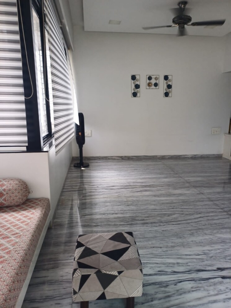 Bathroom, shilpa-apartments-prabhadevi 2 Bedroom 650 Sq.Ft. Apartment In Prabhadevi Mumbai 7644777