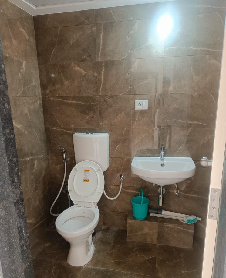 Bathroom, goel-ganga-ganga-amber-2 2 Bedroom 689 Sq.Ft. Apartment In Tathawade Pune 7644915
