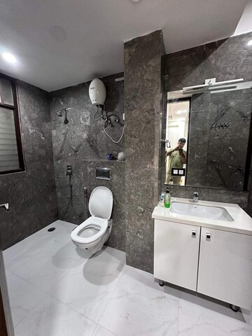 Bathroom in 3 BHK Builder Floor at Sushant Lok 2, Sector 57 – for Sale