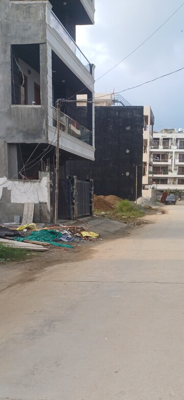 3.5 BHK Builder Floor – Exterior View View at Fidato Honour Homes, Sector 89 - for Sale