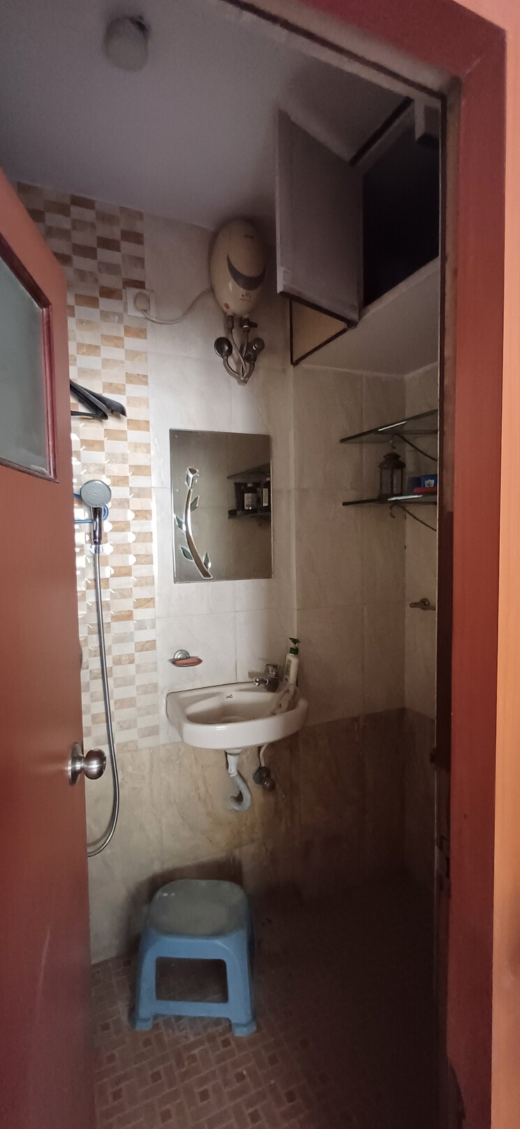 Bathroom, lokmanya-chs-panch-pakhdi 2 Bedroom 650 Sq.Ft. Apartment In Panch Pakhadi Thane 7645261