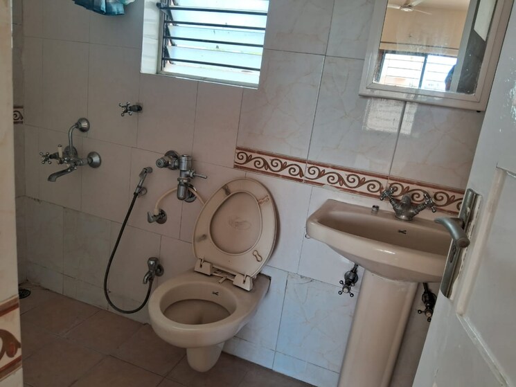 Bathroom, krishna-keval-township 2 Bedroom 1050 Sq.Ft. Apartment In Kondhwa Pune 7645322