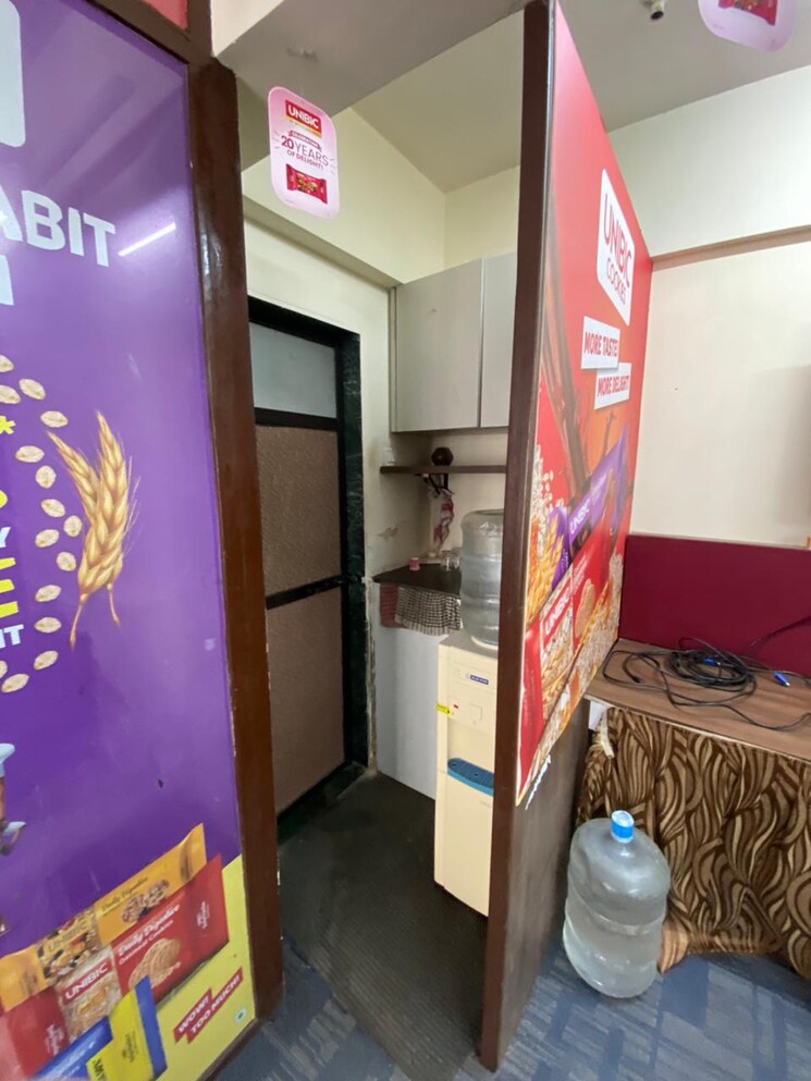 Team Area, pranik-chambers Commercial Office Space 500 Sq.Ft. In Andheri East Mumbai 7645450