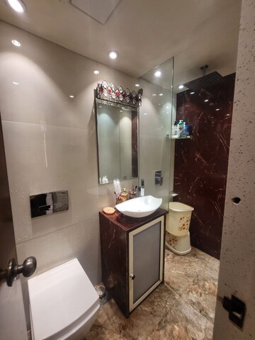 Master Bedroom in 3 BHK Apartment at Spring Leaf Apartment, Andheri West – for Sale