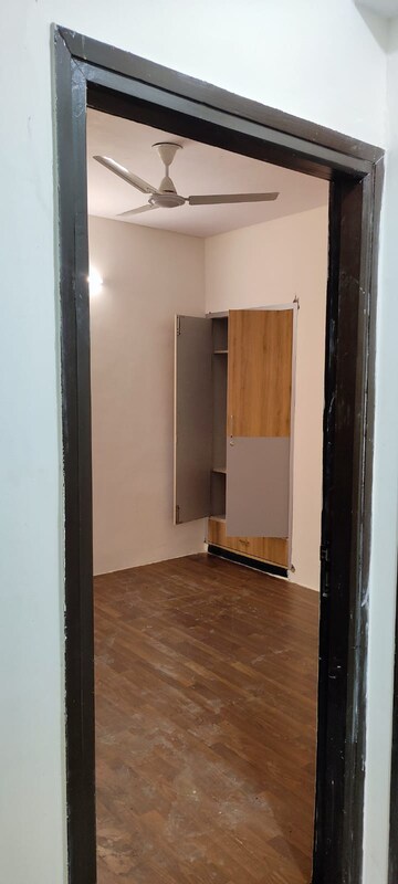 Room in 3 BHK Builder Floor at Fidato Honour Homes, Sector 89 – for Sale