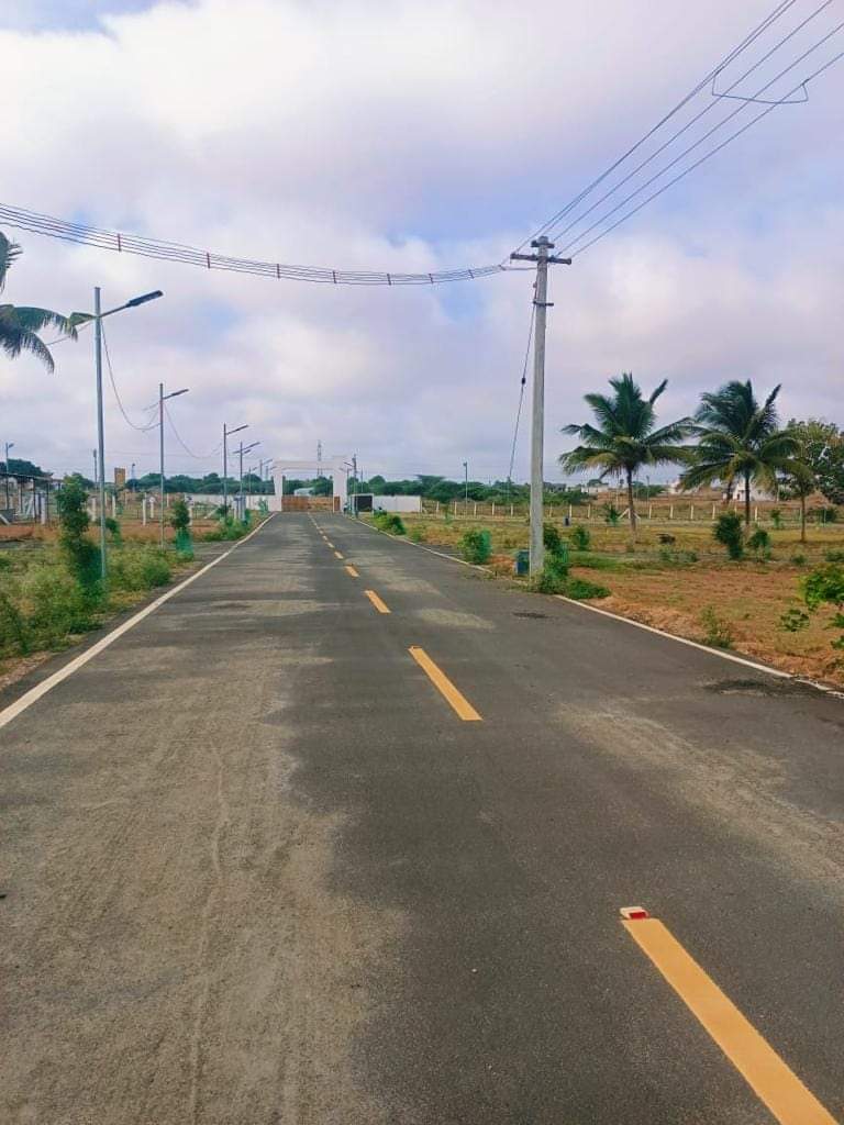 Resale 131 Sq.Yd. Plot in Himalaya Defence Mega City, Dadri Greater