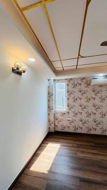 Room in 3 BHK Builder Floor at Ansal API Esencia, Sector 67 – for Sale