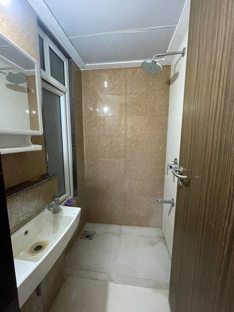 Bathroom, ganga-legend 1 Bedroom 600 Sq.Ft. Apartment In Bavdhan Pune 7646090