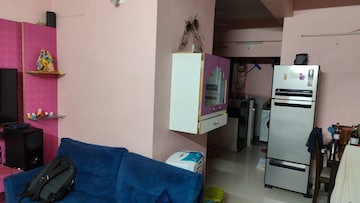 2 BHK Apartment For Rent in Mani Nagar Ahmedabad  7646141