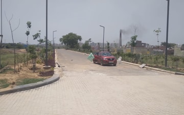 Industrial Plot For Sale in Agwanpur