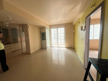 Room in 3.5 BHK Apartment at DLF Westend Heights New Town, Akshayanagar – for Sale