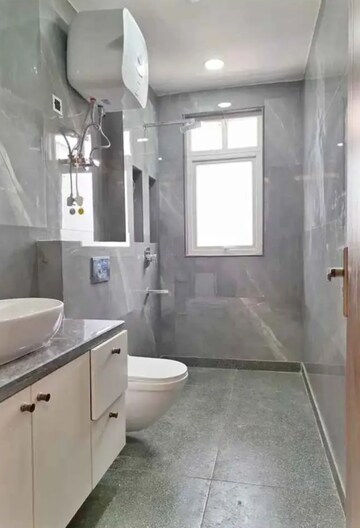 Bathroom in 1 BHK Builder Floor at Vaishali Sector 6 – for Sale