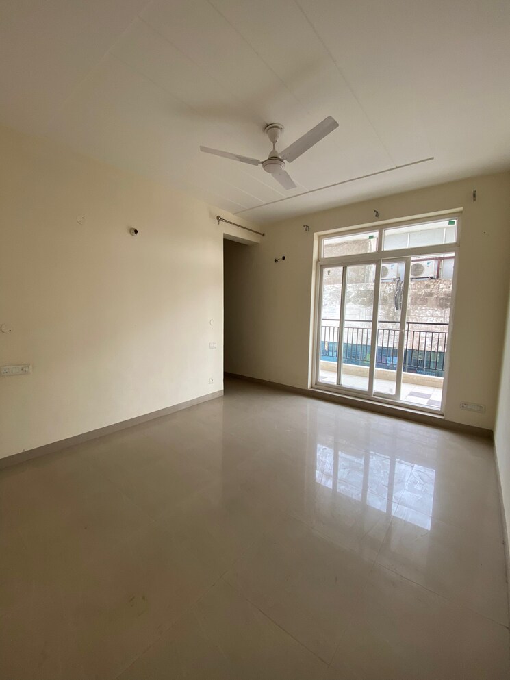 Room, ms-enclave-zirakpur 3 Bedroom 1700 Sq.Ft. Apartment In Dhakoli Zirakpur 7647278