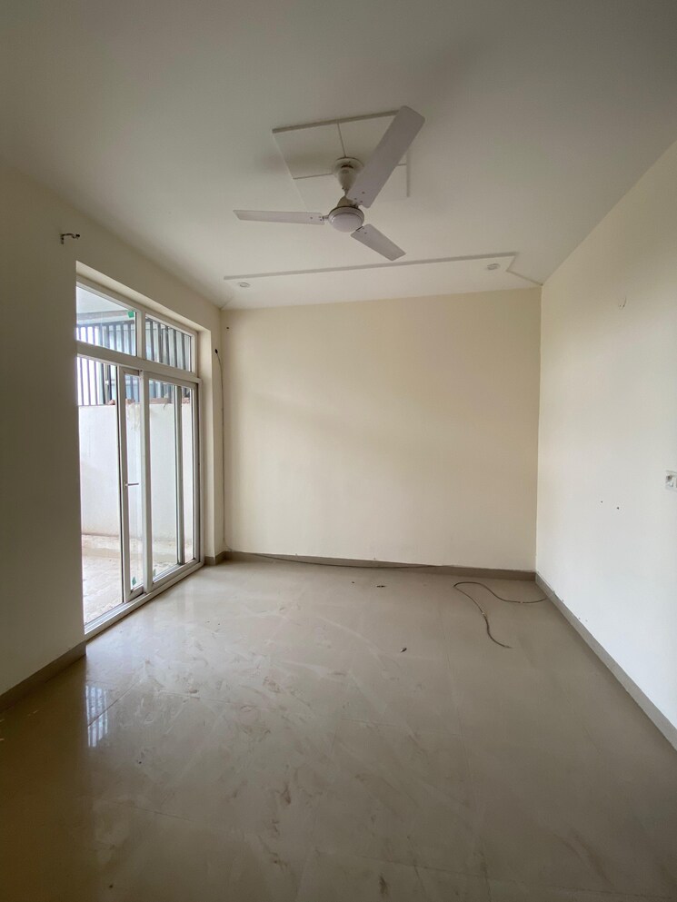 Room, ms-enclave-zirakpur 3 Bedroom 1700 Sq.Ft. Apartment In Dhakoli Zirakpur 7647278