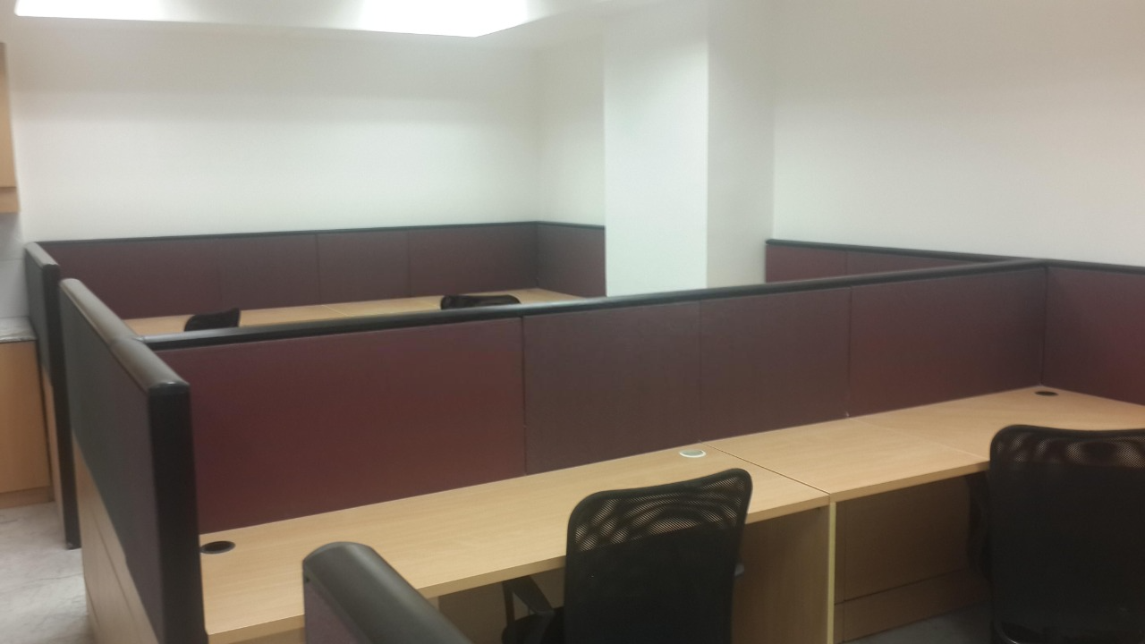 Commercial Office Space 1500 Sq.Ft. For Rent in Bandra East Mumbai  7647410