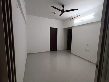 Room in 1 BHK Apartment at Puranik Abitante, Bavdhan – for Sale