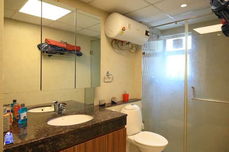 Bathroom, bestech-park-view-grand-spa 3 Bedroom 2660 Sq.Ft. Apartment In Sector 81 Gurgaon 7647527