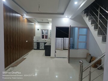 Room in 3 BHK Independent House at Sahastradhara Road – for Sale